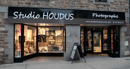 Studio Houdus Franck, Photographe à Maen Roch