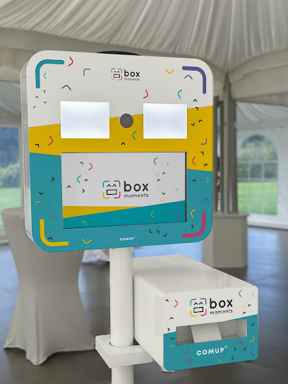 Box Moments | Location Photobooth | Borne Photo Hd Développement De Photos à Pomponne