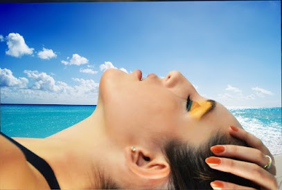 B.V Photo Studio - ModelduSud - Mr Roelens Thierry, Photographe à Croix