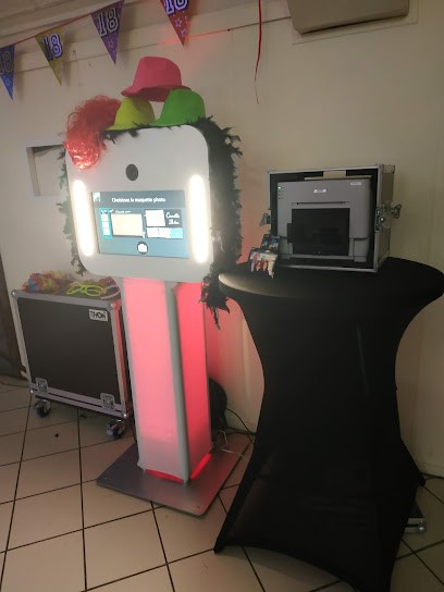 Location photobooth borne photo, Développement de Photos à Crépy-en-Valois