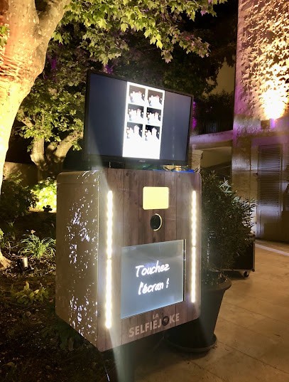 La Selfiejoke Photobooth Perpignan, Développement de Photos à Millas