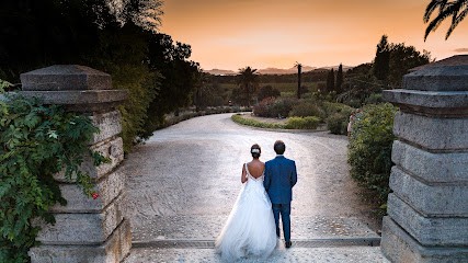 Emotions Wedding, Photographe à Mondeville