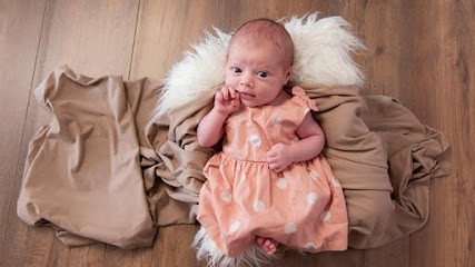 Eglantine, Photographe à Villeselve