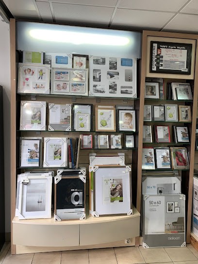 Au Rendez-Vous De L'image, Développement de Photos à Levallois-Perret