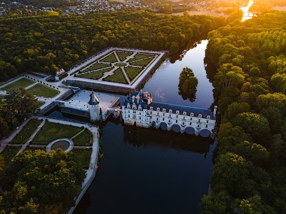 Drone Your Business, Développement de Photos à Saint-Laurent-en-Gâtines