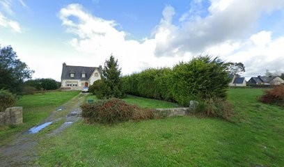 M-line, Photographe à Trélévern