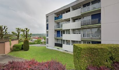 Aaliyah Visual Studio, Photographe à Grand-Charmont