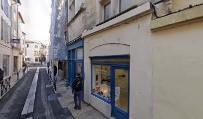 M250 -sur rdv uniquement, Développement de Photos à Arles