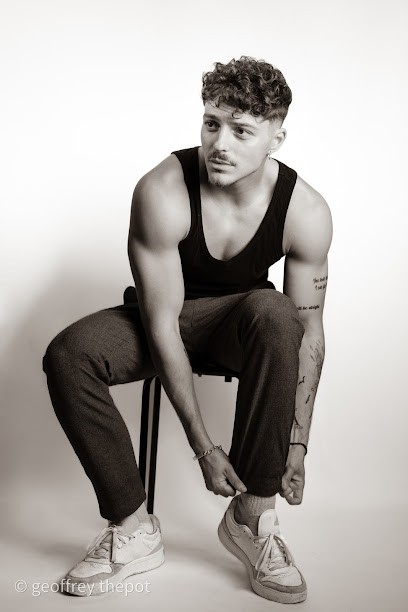 Geoffrey Photographe Portrait Mariage Événements, Photographe à Saint-Clément-de-Rivière