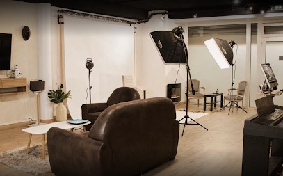 AvA studio - Studio photo & enregistrement sonore, Photographe à Romainville