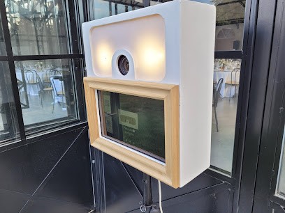 Photobooth Prestige Box, Développement de Photos au Grand-Lucé