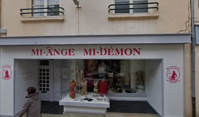 Quyen, Le Coureur De Grèves, Développement de Photos à Paimpol