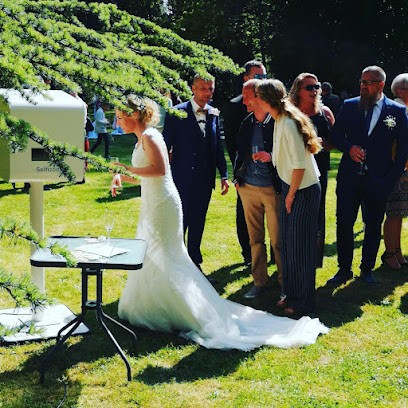 Selfizee photobooth Pontivy, Développement de Photos à Saint-Thuriau