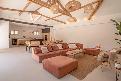 Perrine BARRE Photographe Retoucheur, Photographe à Grimaud