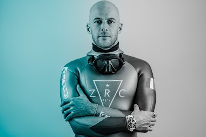 ELYN GREY, Photographe à Villaz