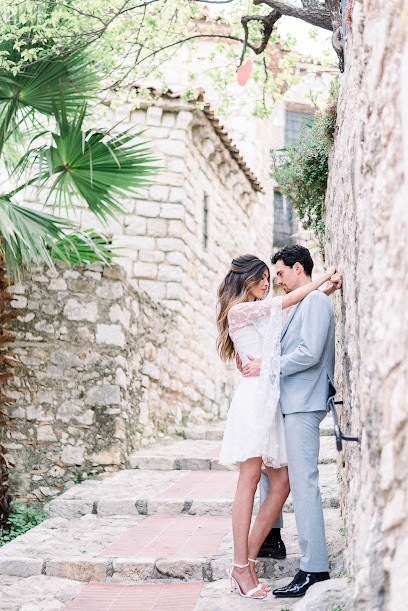 Virginie Templier - Photographe De Mariage, Photographe à Saint-Just