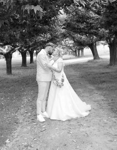 Dine Photographie, Photographe à Montbeton