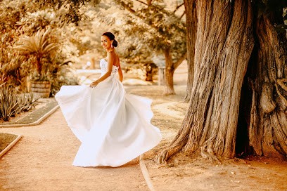 Tony Avenger - Photographe, Photographe à Mionnay