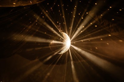 Dana Tentea - Photographe, Photographe à Veaugues