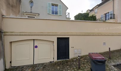 Lilia El Golli - @Liloone - Auteur Photographe, Photographe à Marly-le-Roi