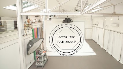 Atelier Fabrique - Studio Photo et Video - UNIQUEMENT LOCATION SALLE - sur RDV, Photographe à Saint-Denis