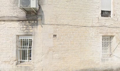 ELOISE HUAN, Photographe à Jonquières-Saint-Vincent