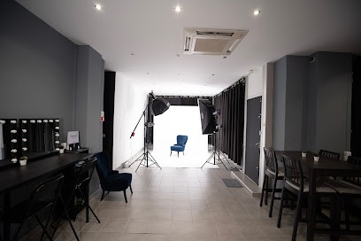 Location Studio Photo à Marseille / LE STUDIO PRY, Photographe à Marseille 08
