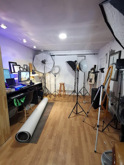 LHIA Farfalla ART STUDIO PHOTO, Photographe à Poulx