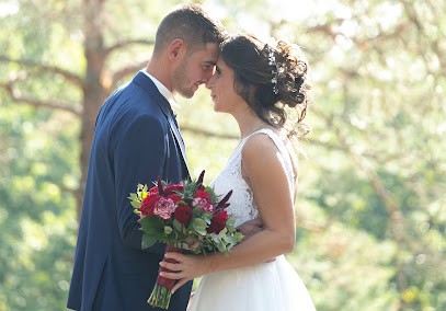 PH EVENTS Photographe De Mariage Fontainebleau 77, Photographe à Avon