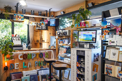 Le Comptoir De La Photo Développement De Photos à Lège-Cap-Ferret