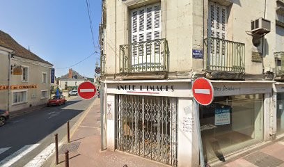 Angles d'images, Photographe à Descartes