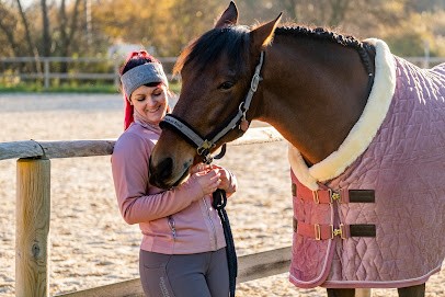Chloé Vasseur Photographe Sur Montpellier (portrait, équestre, Mode), Photographe à Pérols
