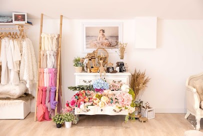 Jessica SEU Studio Photo Spécialisé Naissance * Grossesse * enfant * famille, Photographe à Chavanoz