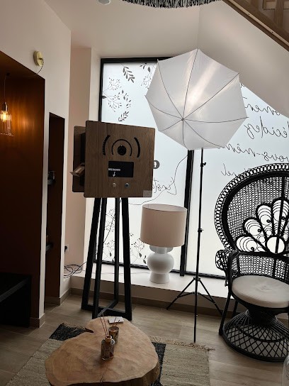 Créaphi Photobooth, Développement de Photos au Folgoët