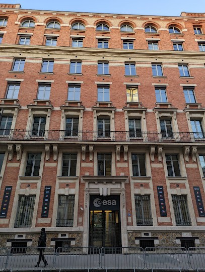 ESA - Photo Library For Professionals, Photographe à Paris 07