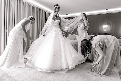 Lawrence Banahan - Photographe Événements & Mariages Photographe à Clermont-Ferrand