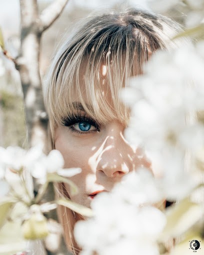 Dyna Sama, Photographe à Vidauban